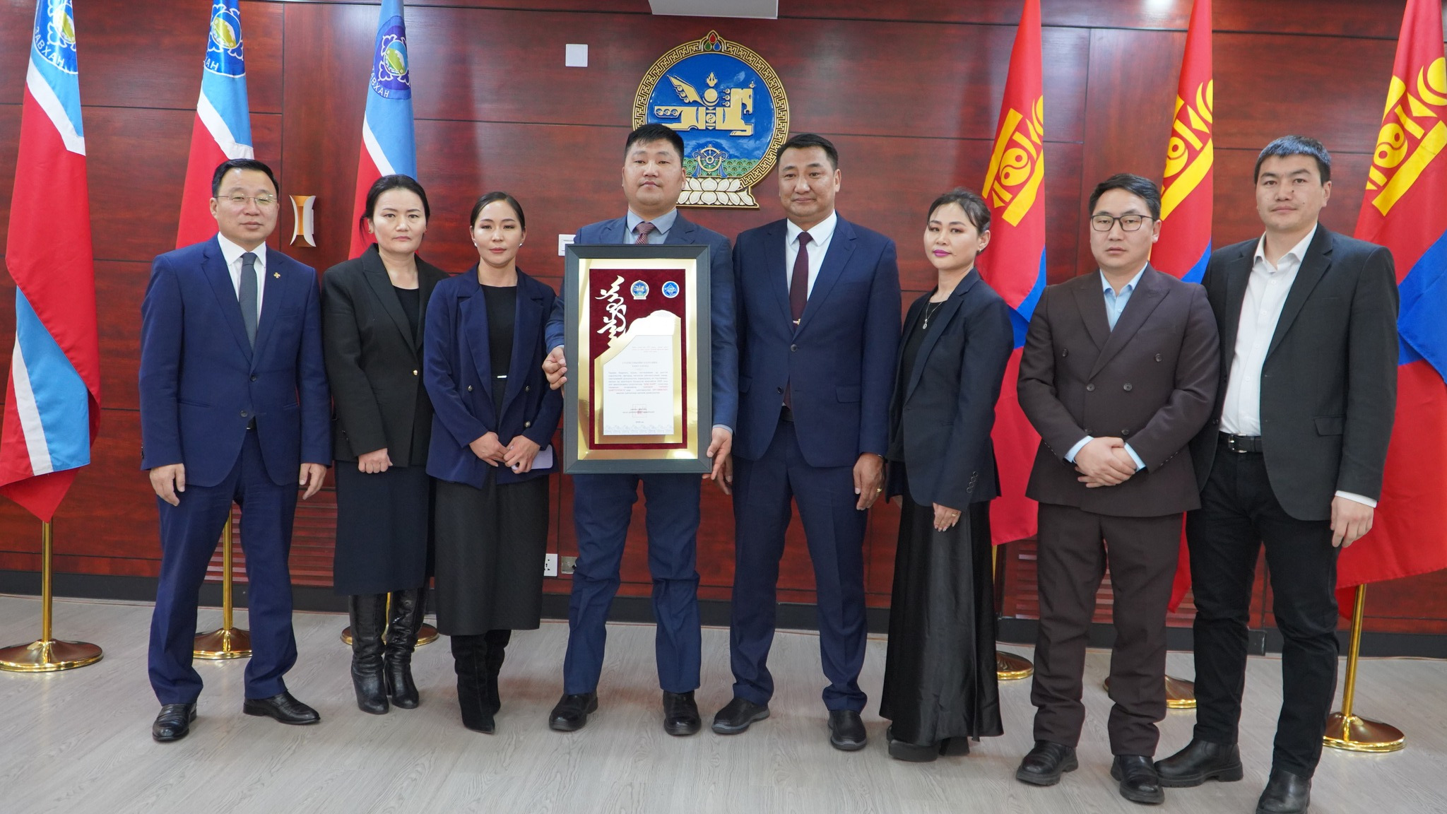 Завхан  аймгийн  шилдгүүд тодорч, шагналаа гардлаа